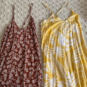 ⚡️TWO⚡️Old Navy Maxi Dresses